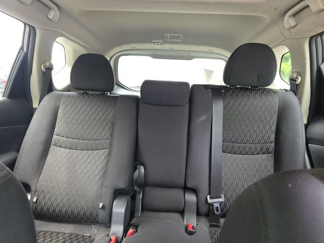 Used 2018 Nissan Rogue SV w/ Sun & Sound Touring Package AWD/4WD image 14