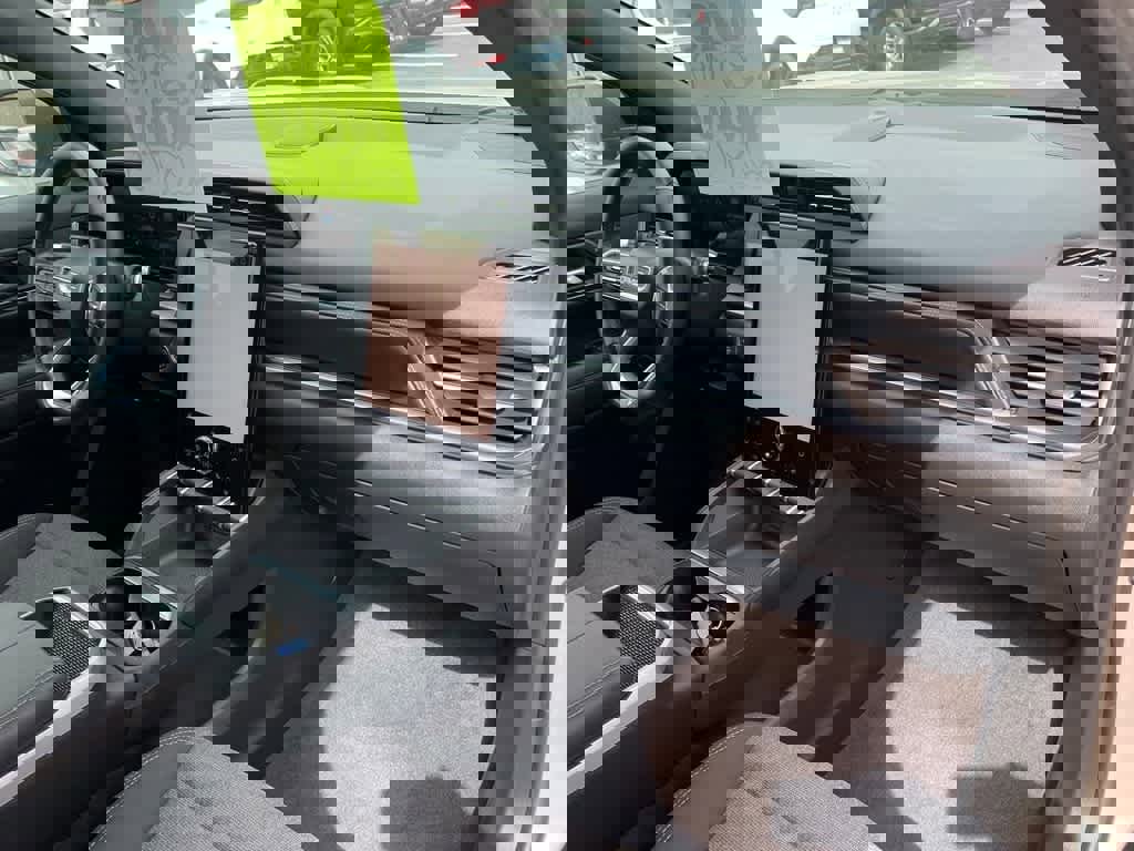 Used 2025 GMC Terrain Elevation image 14