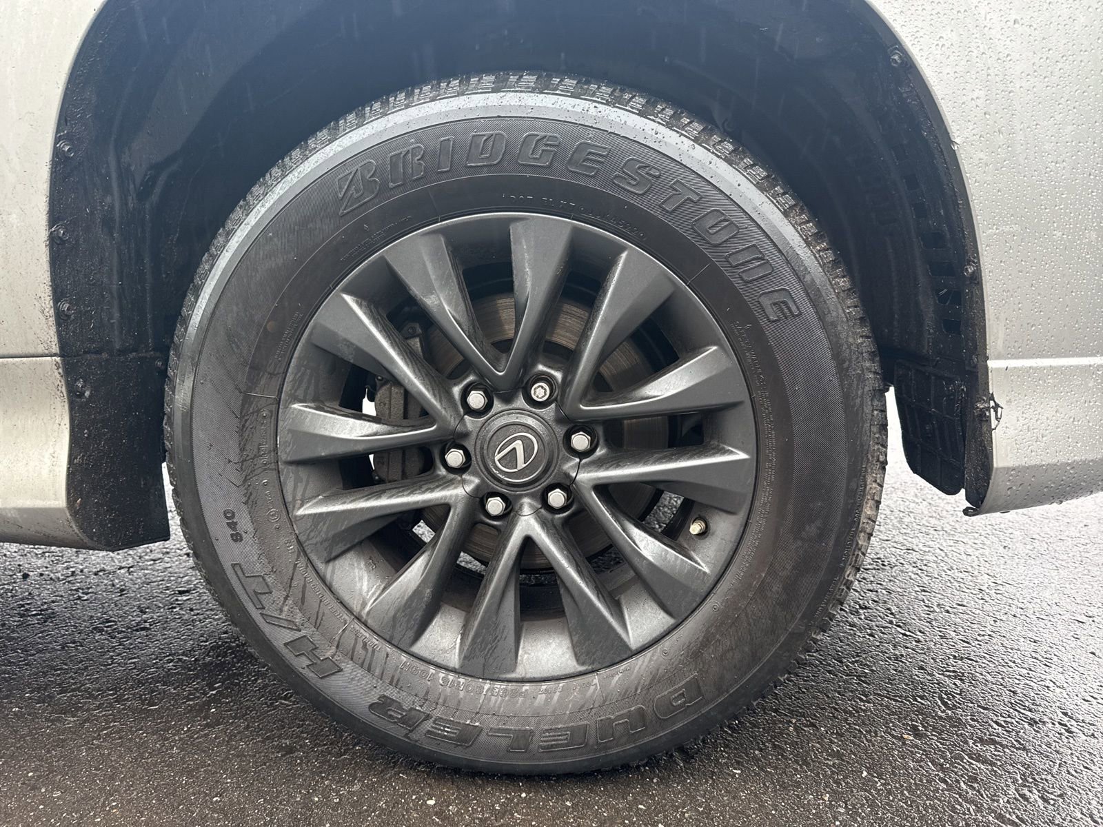 Used 2023 Lexus GX 460 Premium w/ Premium Package image 10