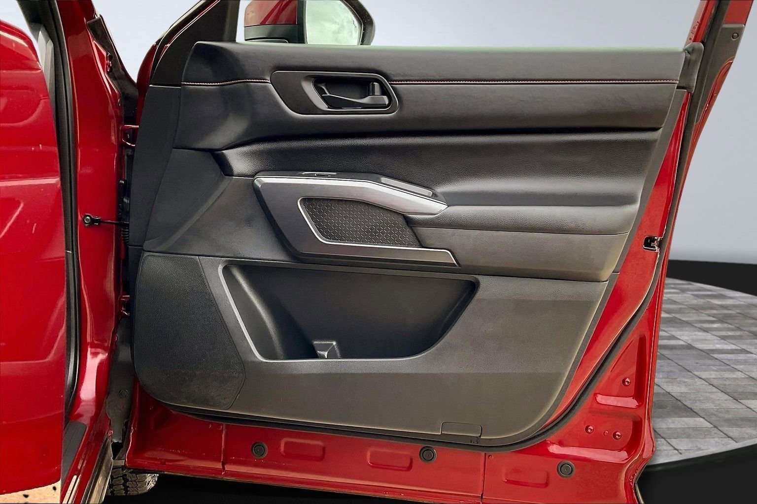 Certified 2023 Nissan Pathfinder Rock Creek image 30