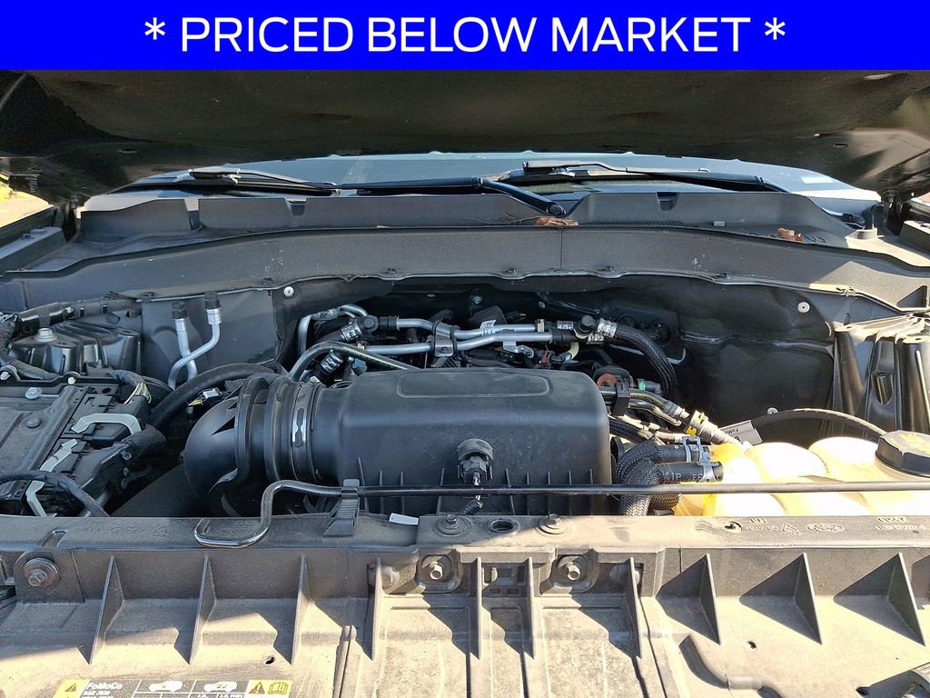 Used 2022 Ford Explorer XLT image 28