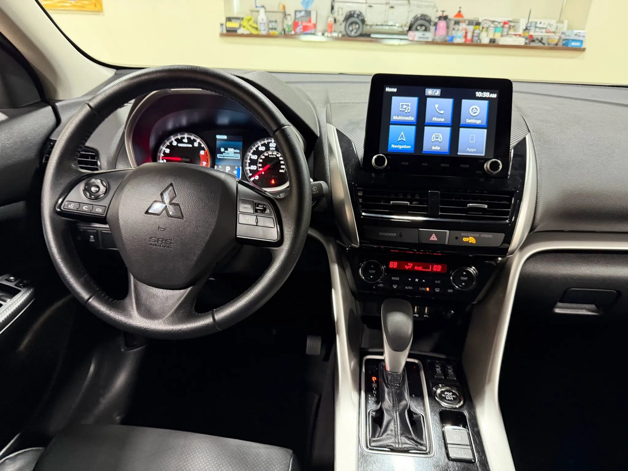 Used 2023 Mitsubishi Eclipse Cross SE image 54