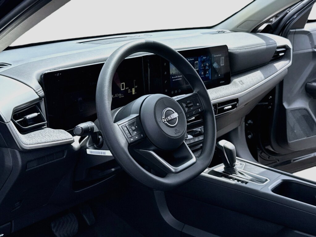 New 2026 Nissan Kicks SV w/ Cold Weather Package AWD/4WD image 4