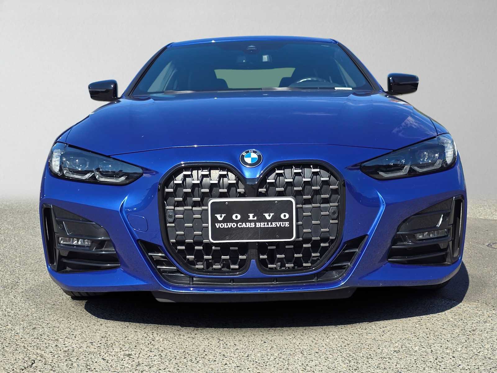 Used 2023 BMW 430i xDrive Coupe w/ M Sport Package AWD/4WD image 8