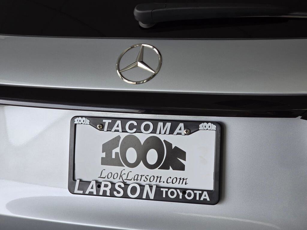 Used 2024 Mercedes-Benz GLC 300 4MATIC image 14