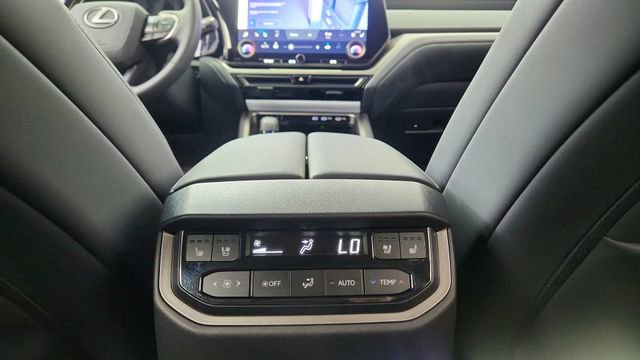 Used 2026 Lexus TX 500h AWD w/ Technology Package image 52