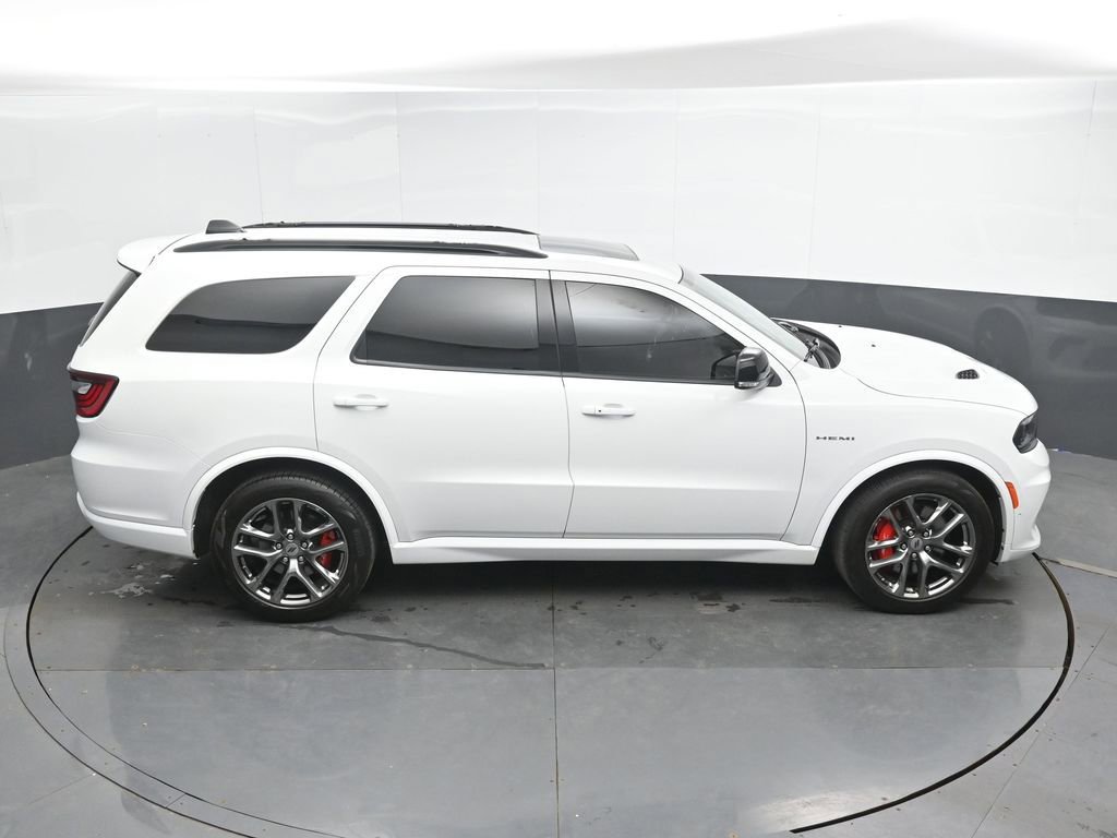 Used 2024 Dodge Durango R/T w/ Tow 'N Go Group AWD/4WD image 33