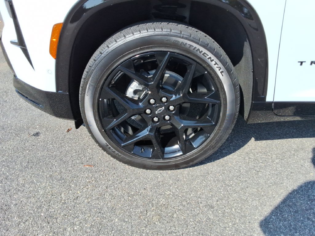 Certified 2026 Chevrolet Traverse RS FWD image 10