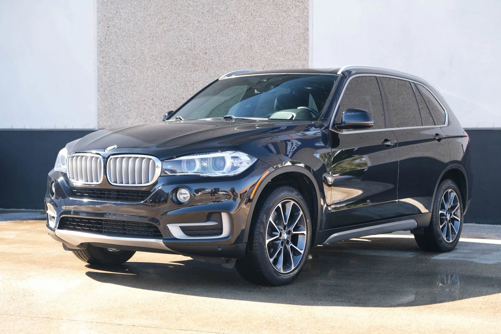 Used 2018 BMW X5 sDrive35i w/ Driving Assistance Package RWD image 5