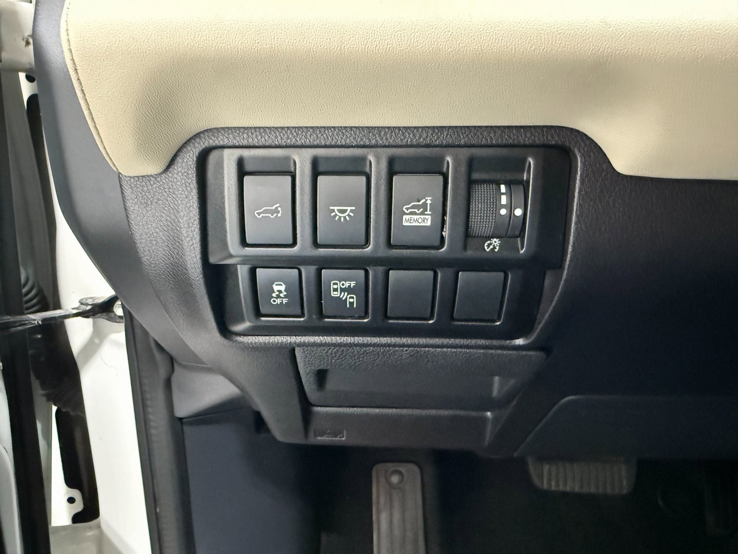 Used 2022 Subaru Ascent Touring w/ Popular Package #2A image 25