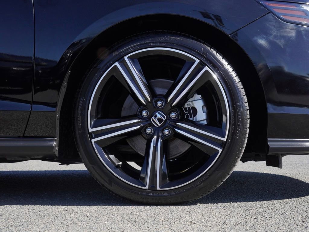 Used 2023 Honda Accord Sport image 10