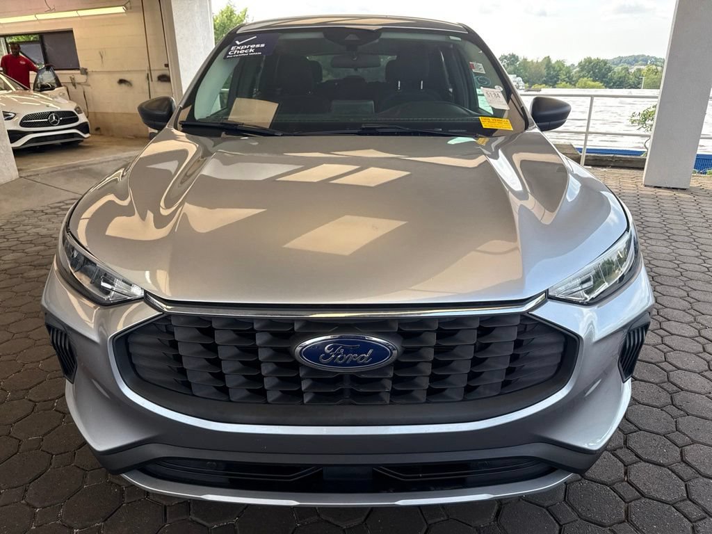 Used 2023 Ford Escape Active AWD/4WD video 2