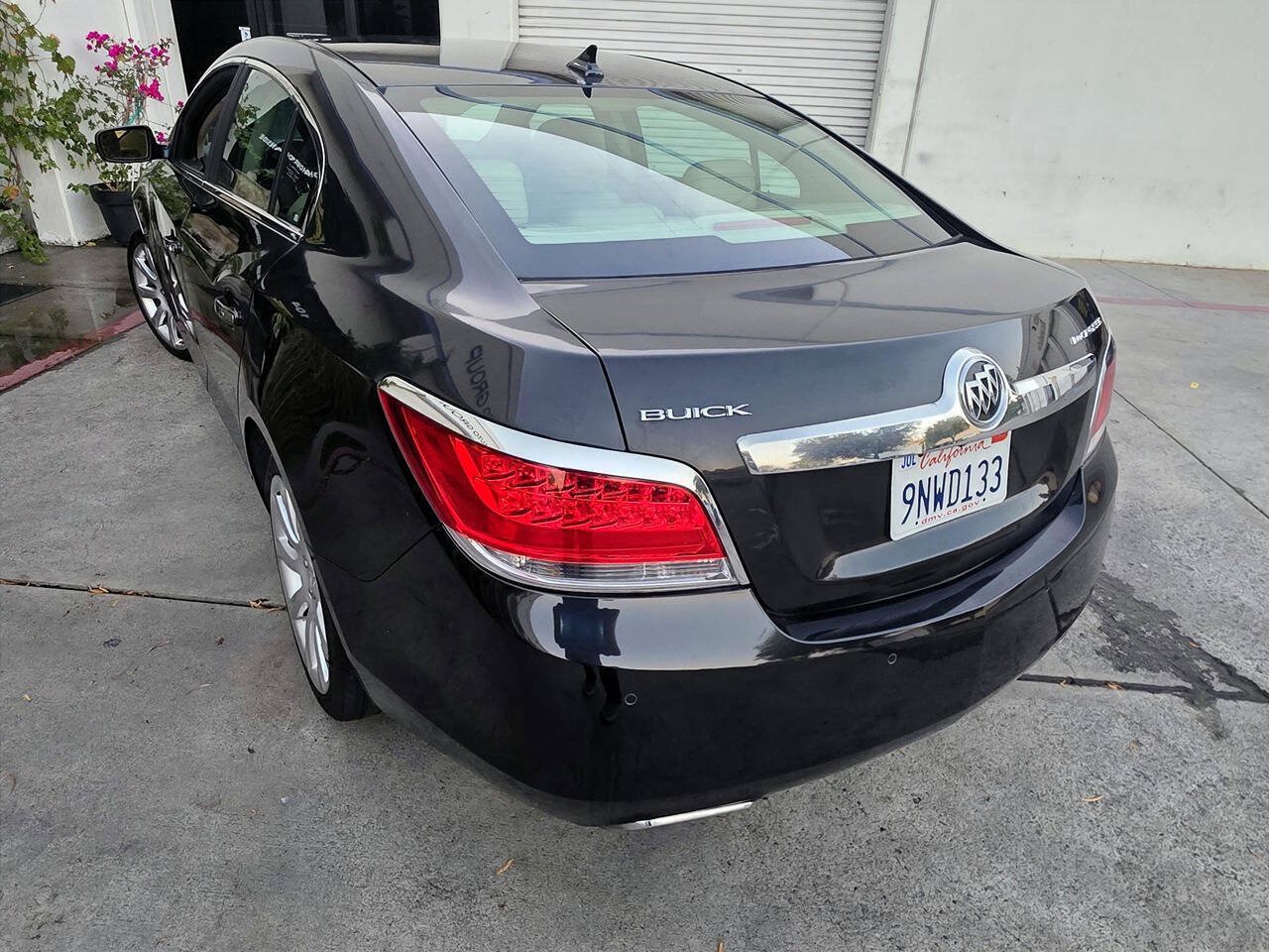 Used 2013 Buick LaCrosse Touring FWD image 8