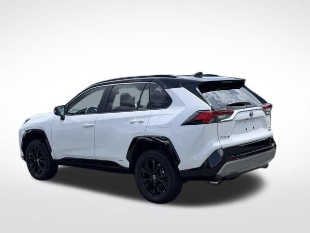 Used 2024 Toyota RAV4 XSE w/ Weather Package AWD/4WD image 9