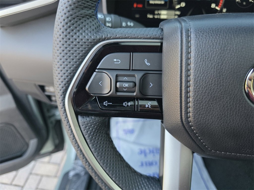 New 2026 Toyota Tundra Platinum image 29