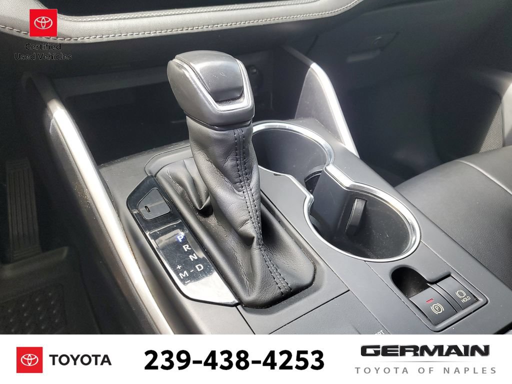 Certified 2020 Toyota Highlander XLE FWD image 27