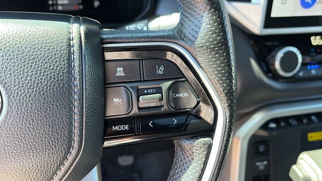 Used 2023 Toyota Tundra Platinum AWD/4WD image 15