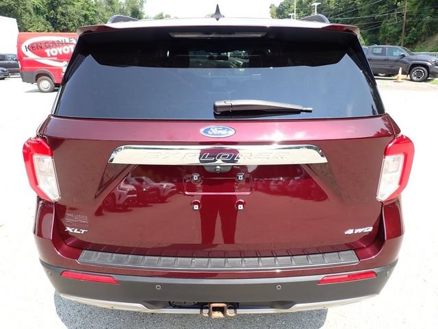 Used 2022 Ford Explorer XLT w/ Equipment Group 202A AWD/4WD image 5