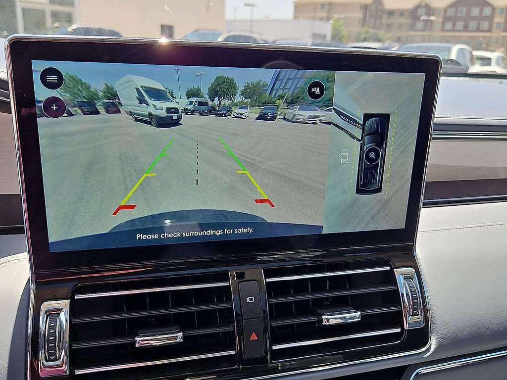 Used 2022 Lincoln Navigator Black Label AWD/4WD image 18