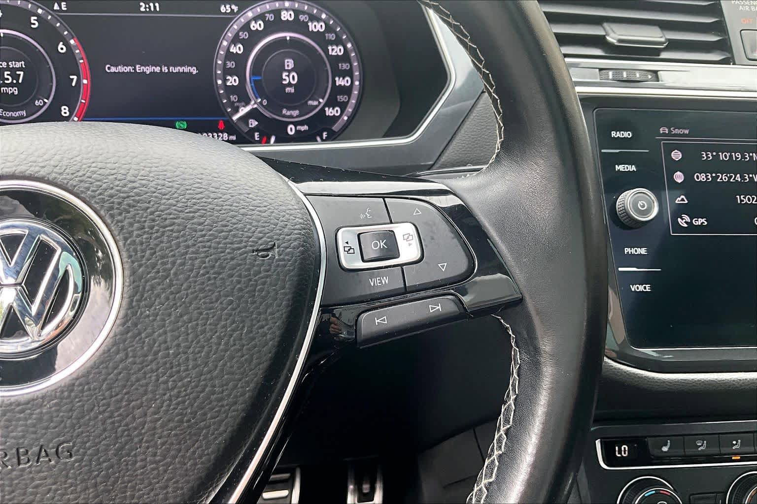 Used 2019 Volkswagen Tiguan SEL R-Line AWD/4WD image 25