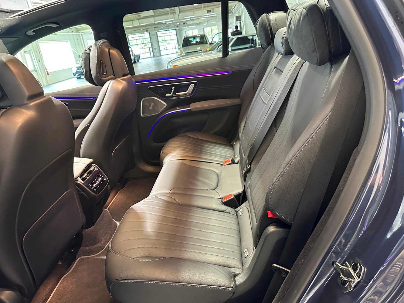 Certified 2023 Mercedes-Benz EQS 450+ 4MATIC SUV w/ Acoustic Comfort Package image 13