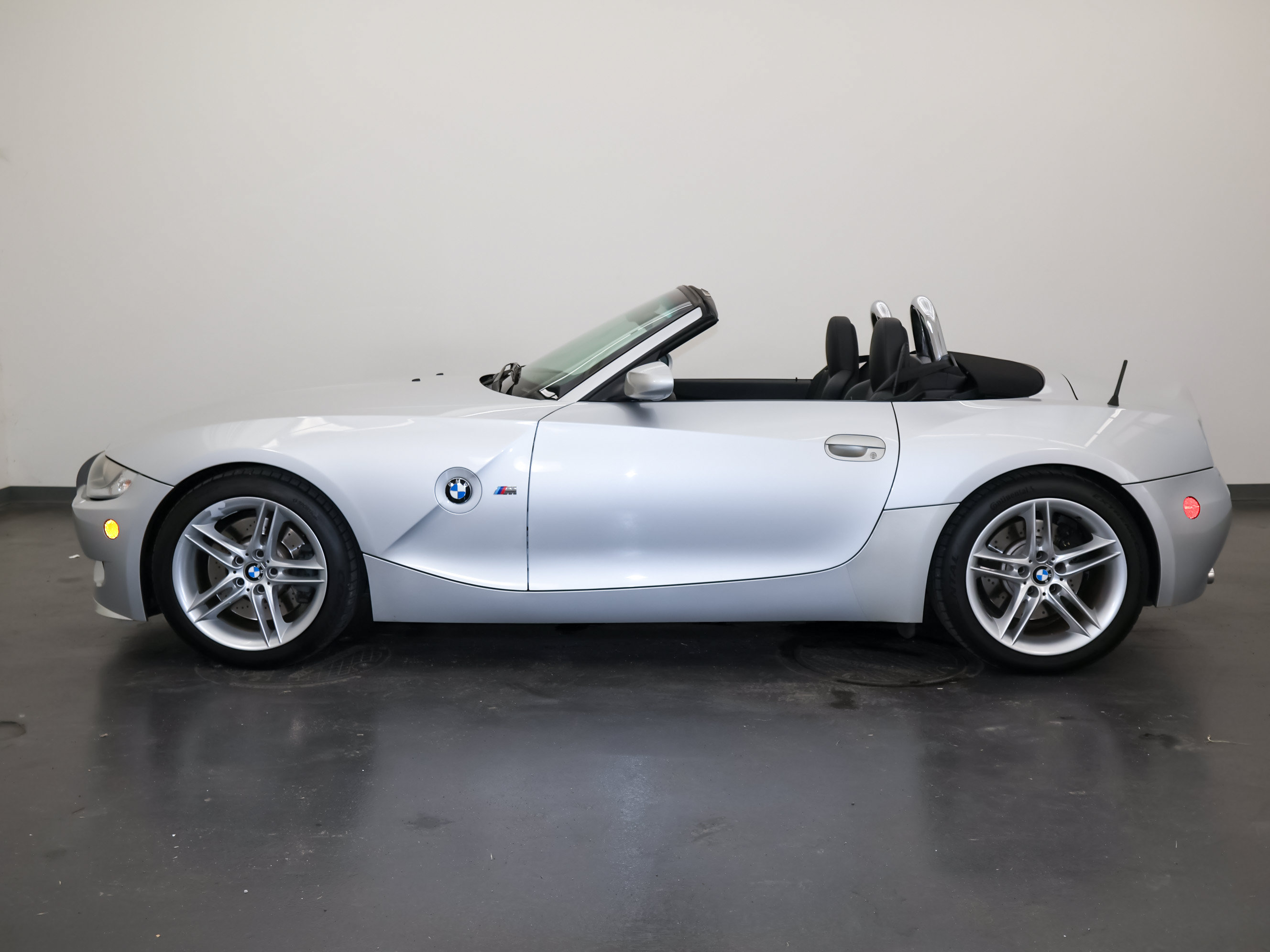 Used 2006 BMW M Roadster RWD image 10