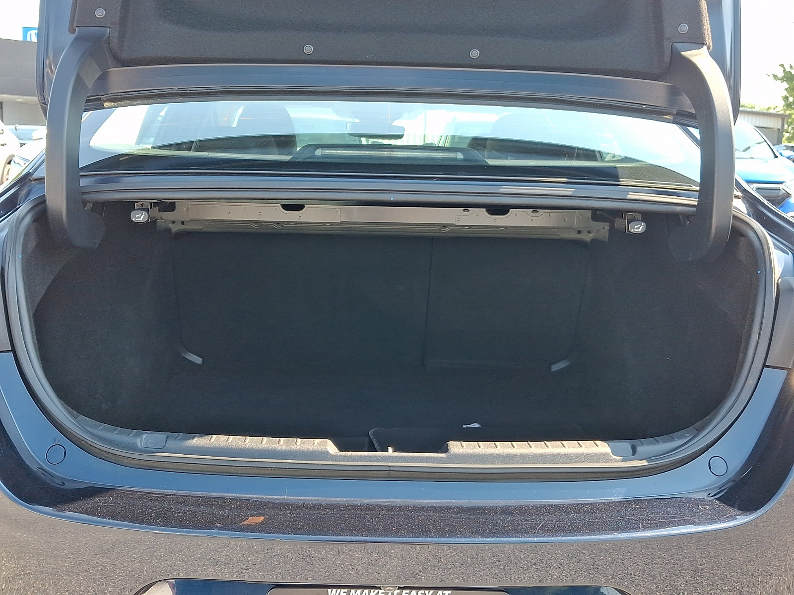 Used 2023 MAZDA MAZDA3 s FWD image 30