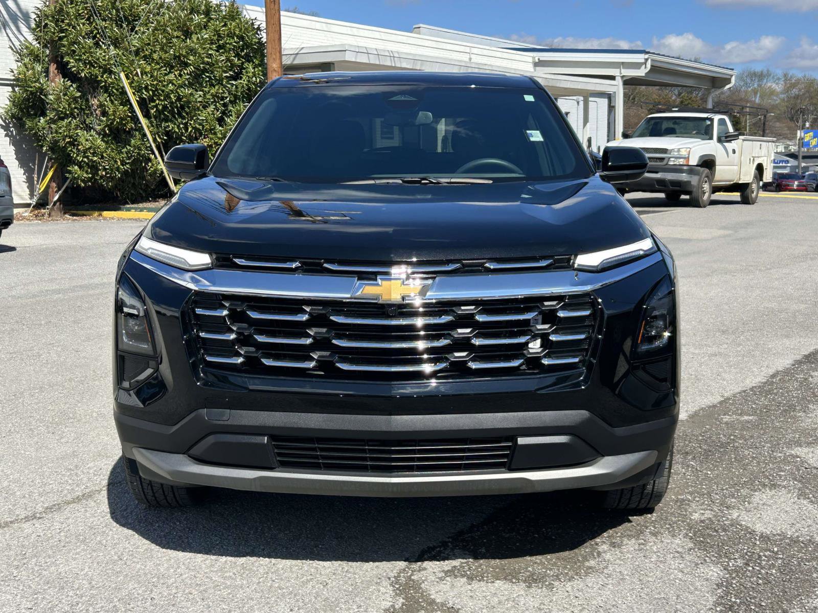 Used 2026 Chevrolet Equinox LT image 8