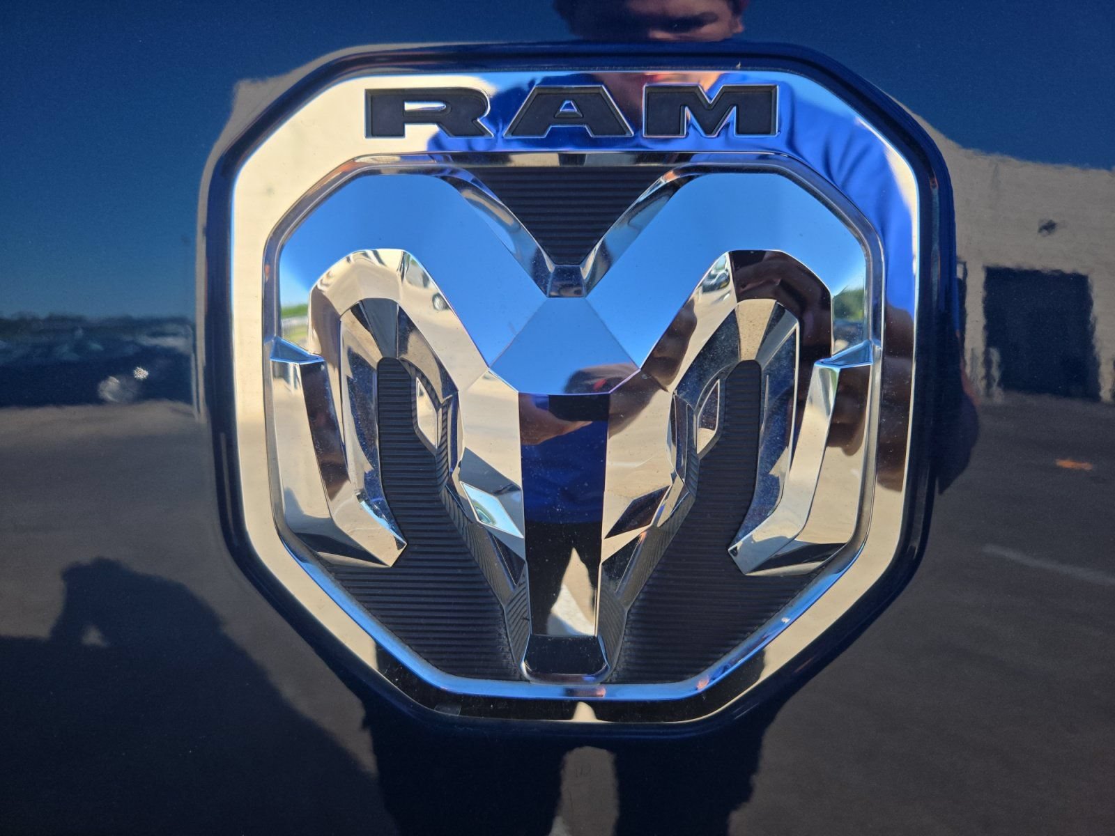 Used 2023 RAM 3500 Limited AWD/4WD image 11