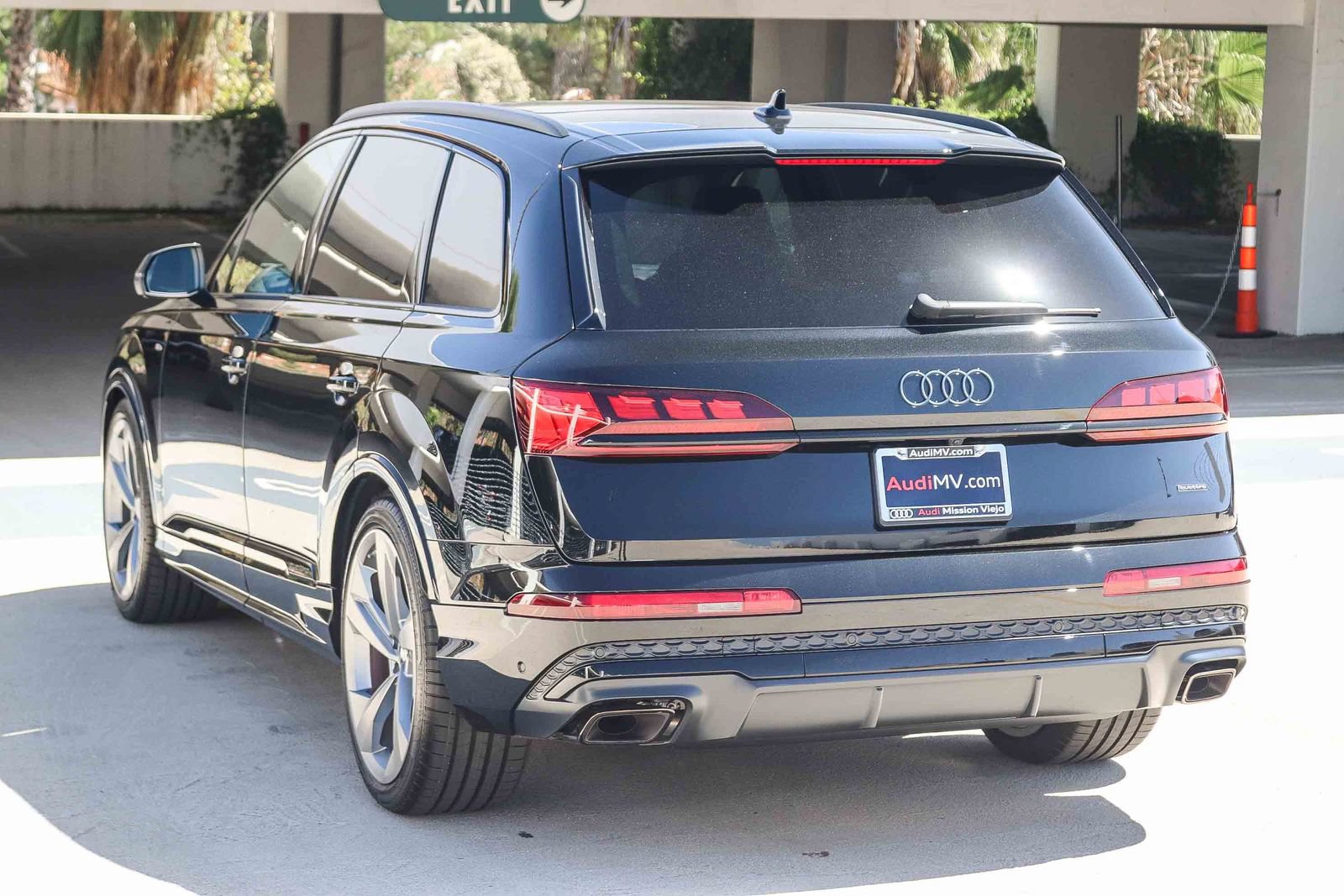 New 2026 Audi Q7 3.0T Prestige AWD/4WD image 4