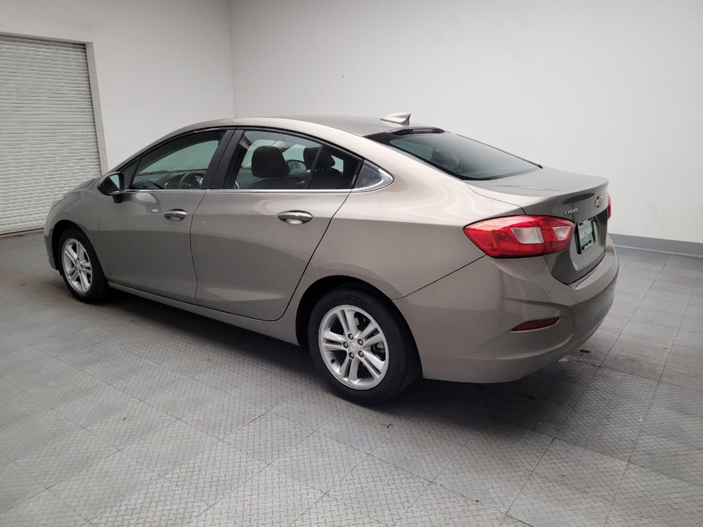 Used 2017 Chevrolet Cruze LT w/ Convenience Package image 3