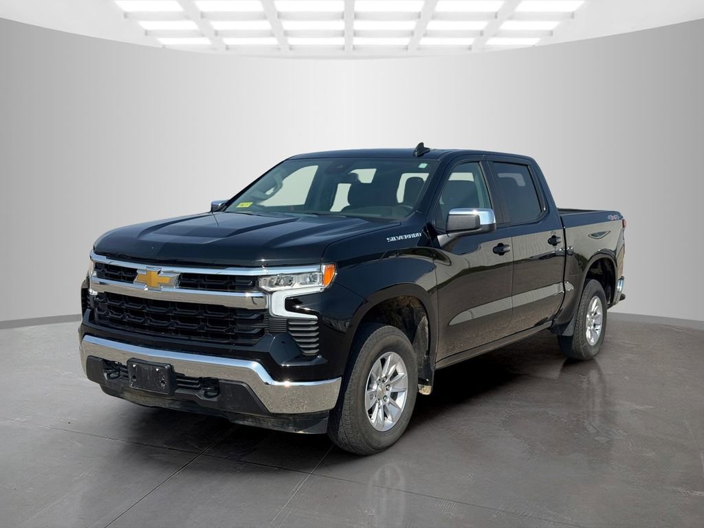 Used 2025 Chevrolet Silverado 1500 LT image 7