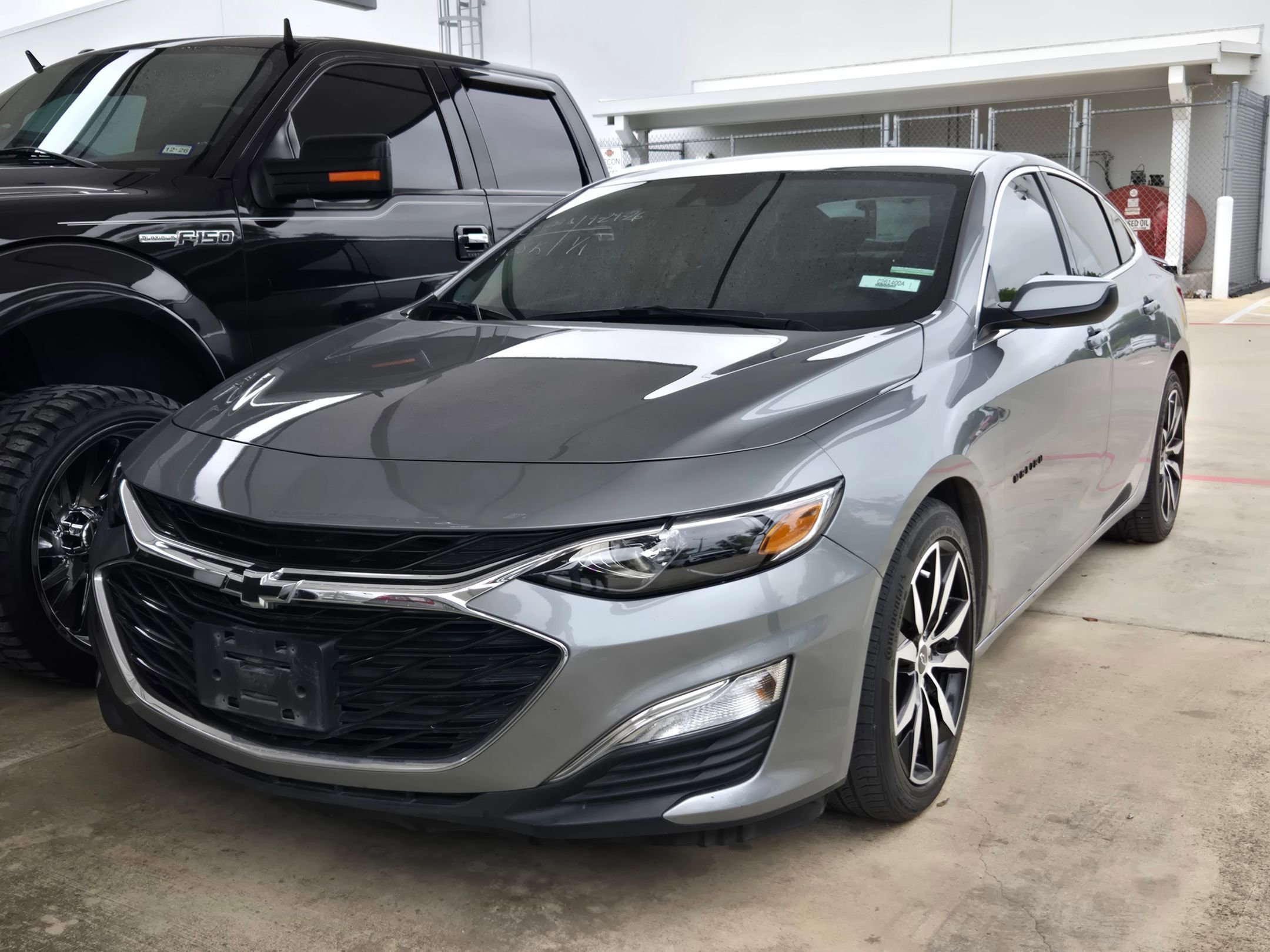 Used 2024 Chevrolet Malibu RS FWD image 3