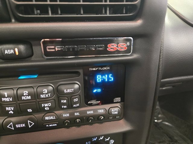 Used 2002 Chevrolet Camaro Z28 w/ SS Performance/Appearance Pkg image 26