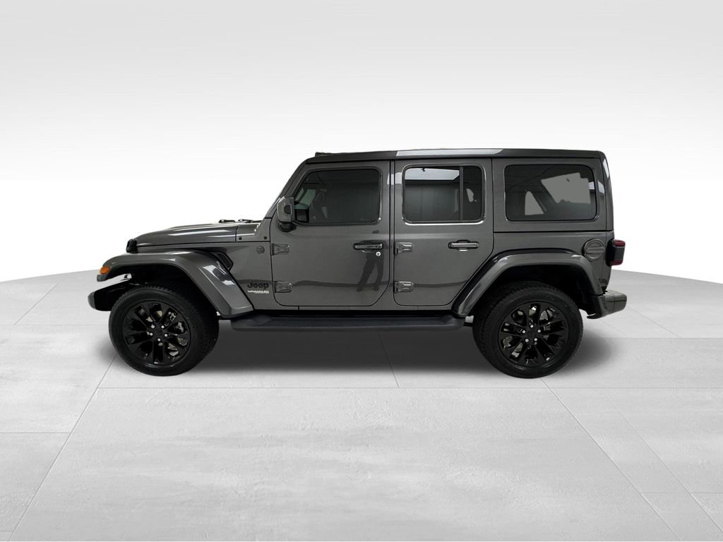 Used 2021 Jeep Wrangler Unlimited Sahara image 4