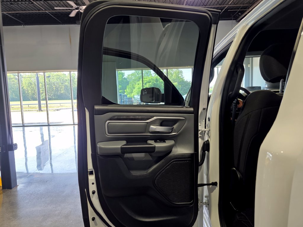 Used 2022 RAM 1500 Big Horn AWD/4WD image 17