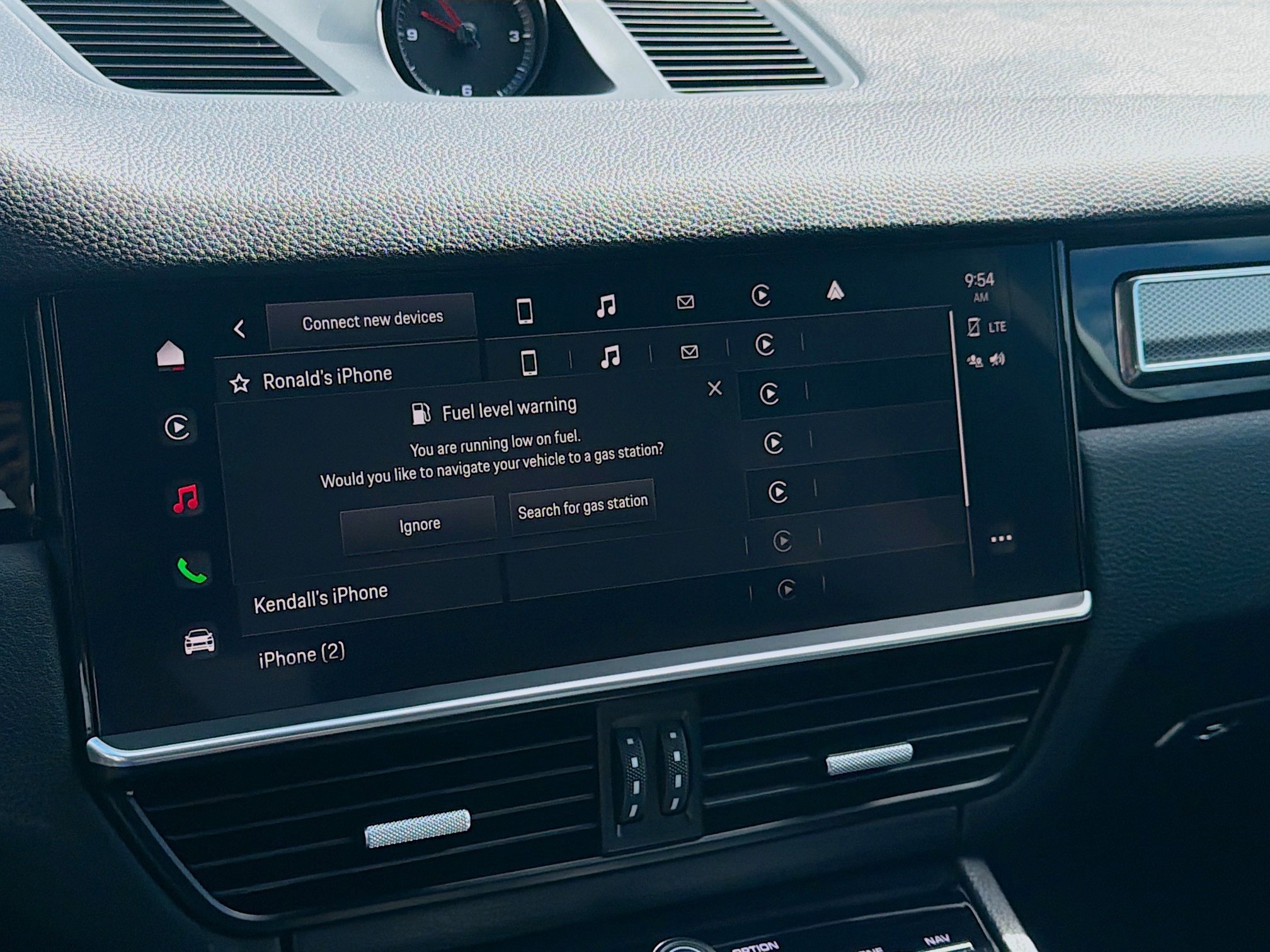 Used 2023 Porsche Cayenne Platinum Edition image 10