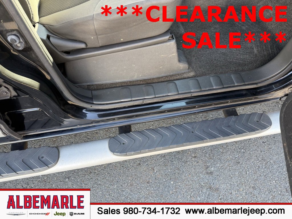 Used 2015 Nissan Xterra S image 27