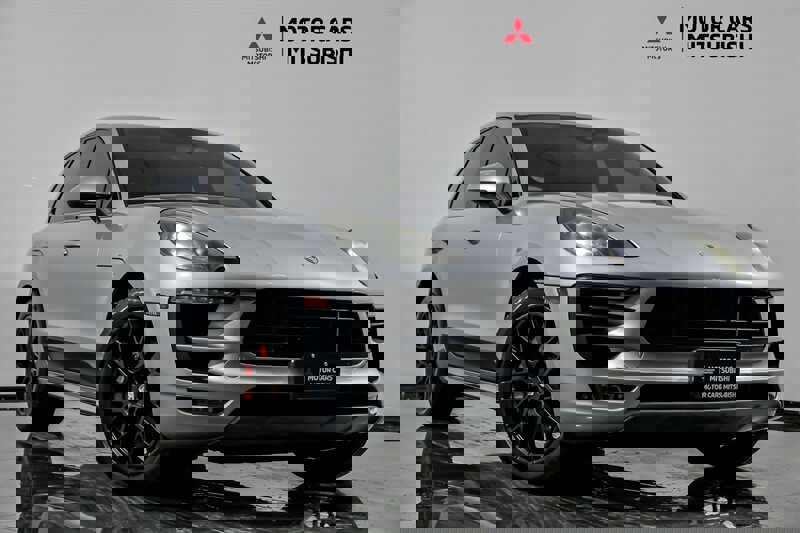 Used 2017 Porsche Macan GTS w/ Premium Package Plus image 1