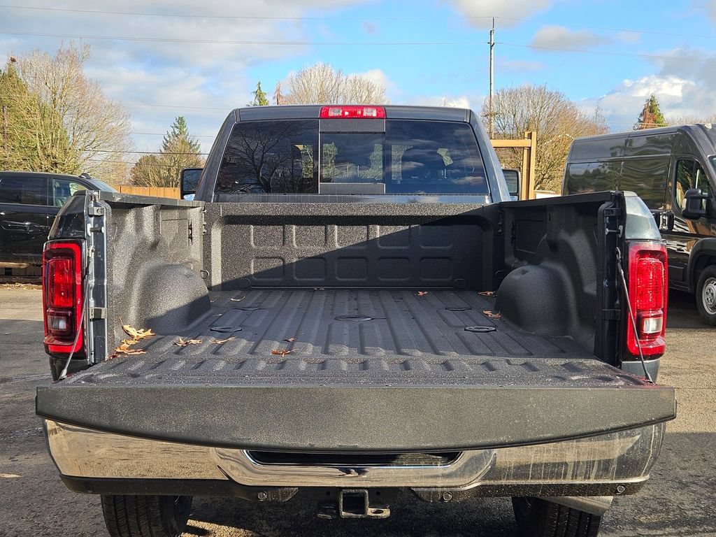 New 2026 RAM 3500 Tradesman AWD/4WD image 10