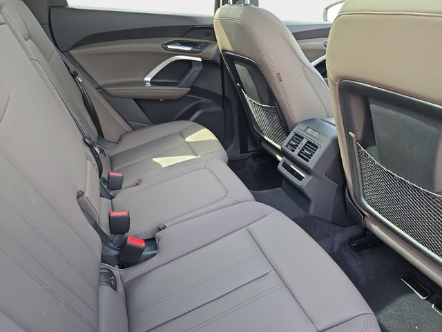Used 2025 Audi Q5 Premium w/ Convenience Package AWD/4WD image 13