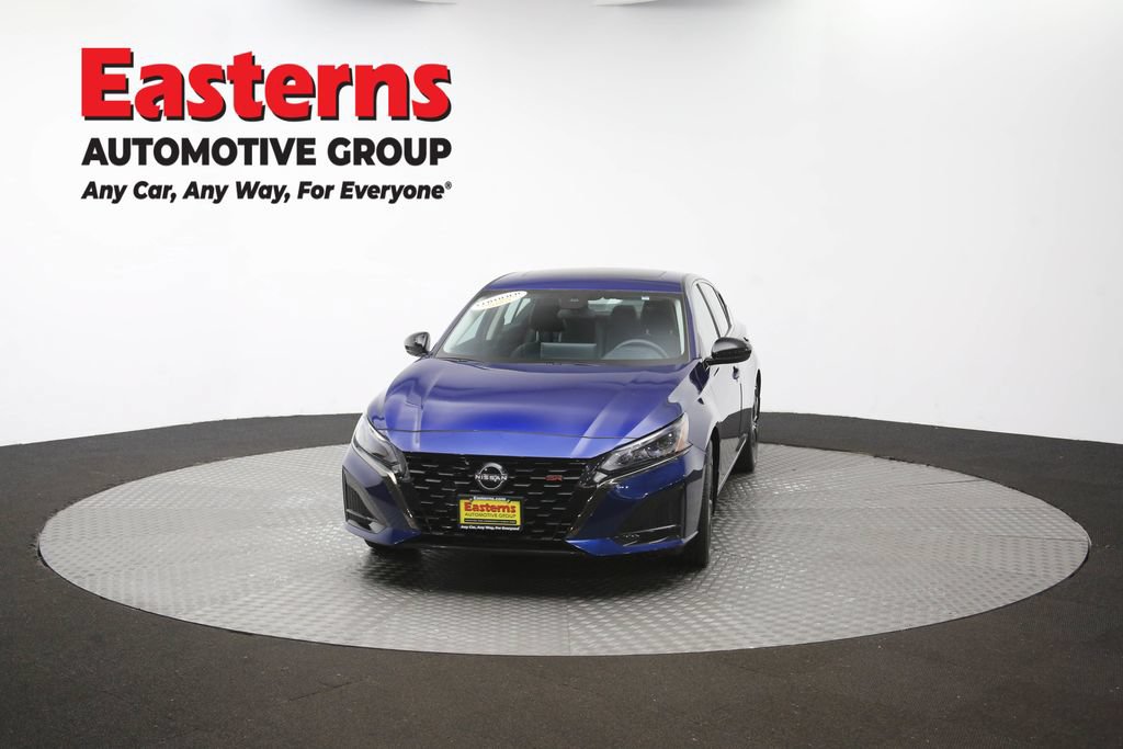 Used 2024 Nissan Altima 2.5 SR w/ SR Premium Package FWD image 55