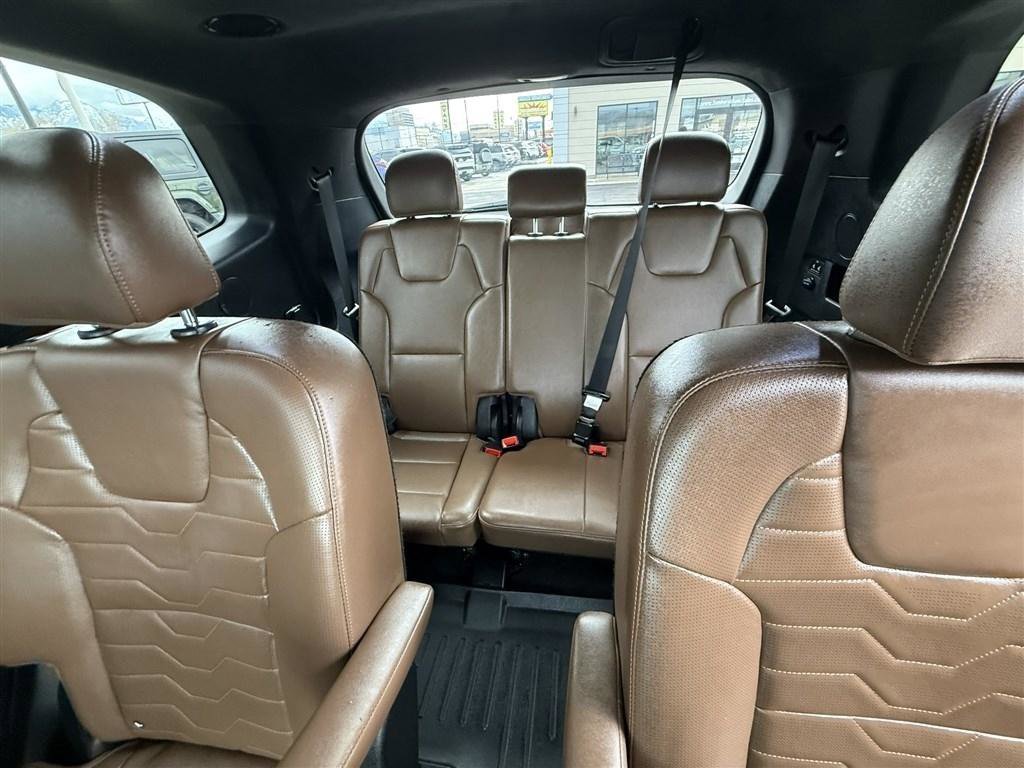 Used 2022 Kia Telluride SX w/ SX Prestige Package image 32