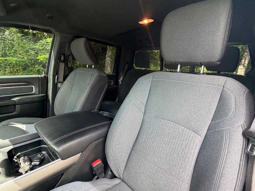 Used 2021 RAM 2500 Big Horn w/ Level B Equipment Group AWD/4WD image 10