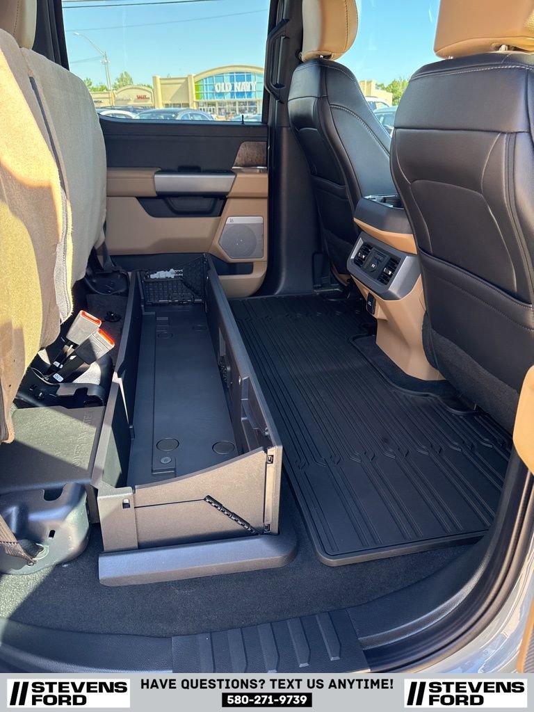 New 2025 Ford F250 Lariat w/ Lariat Ultimate Package image 23