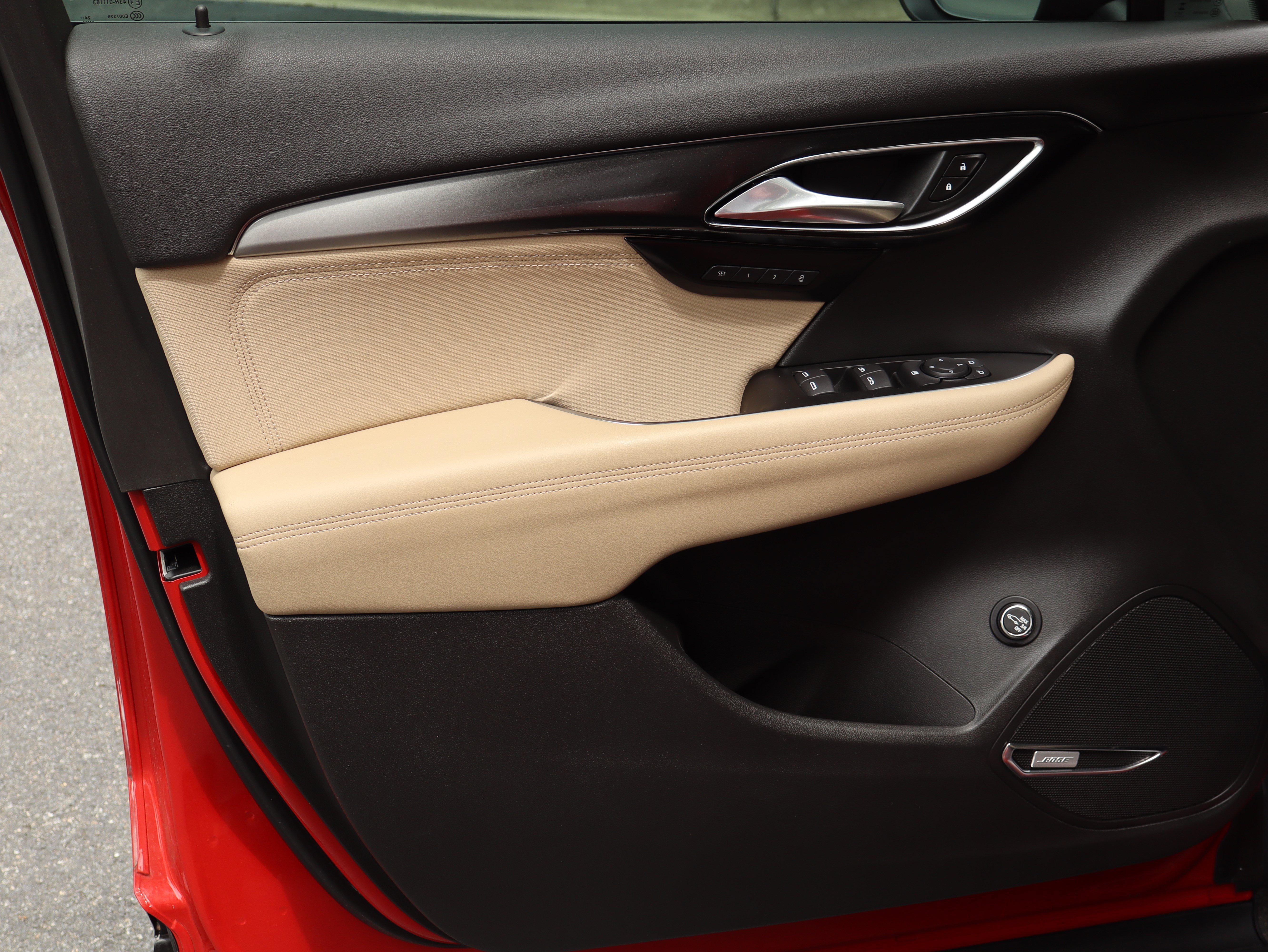 Used 2025 Buick Envision Preferred AWD/4WD image 19