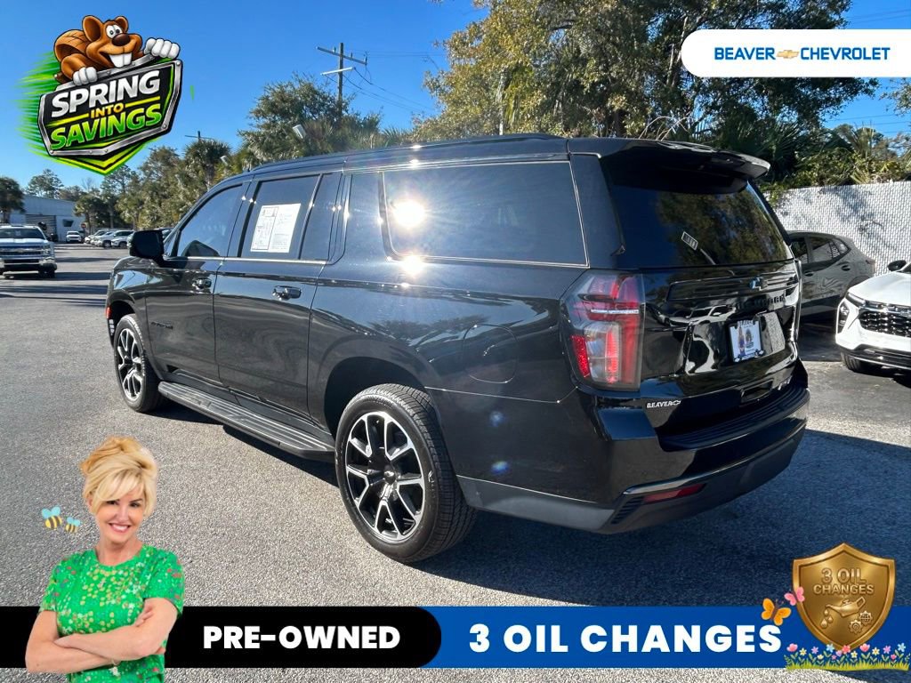 Used 2022 Chevrolet Suburban RST w/ Luxury Package image 5