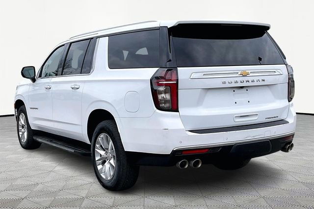 Used 2023 Chevrolet Suburban Premier image 4
