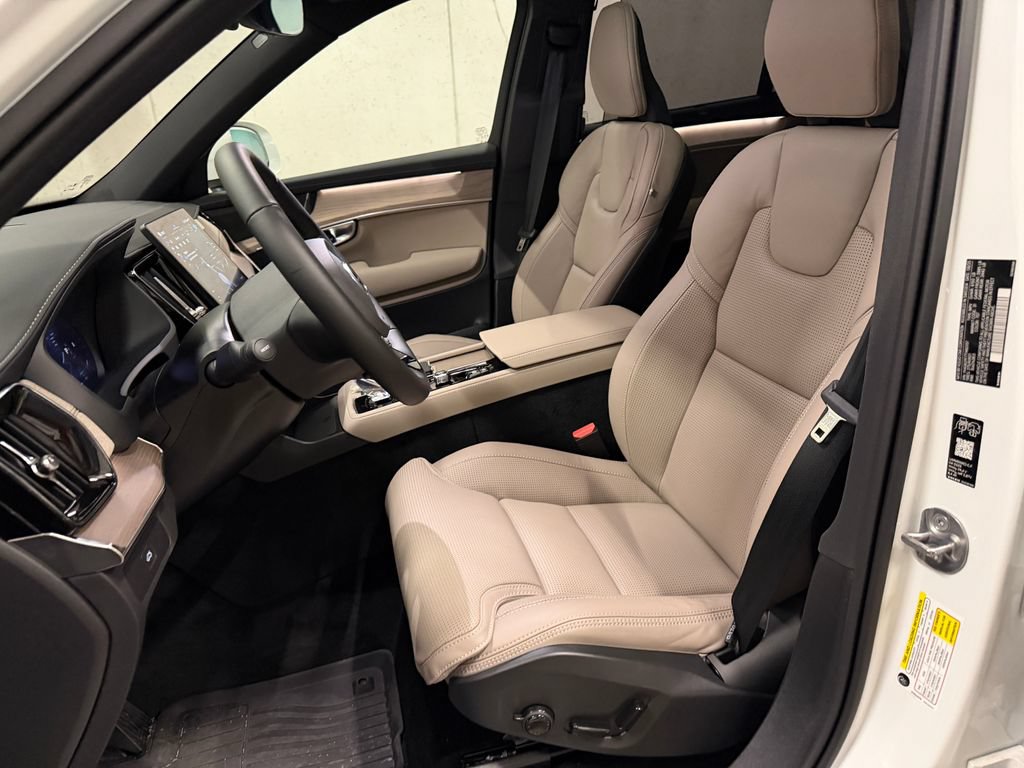 New 2026 Volvo XC90 B6 Ultra w/ Protection Package Premier AWD/4WD image 11