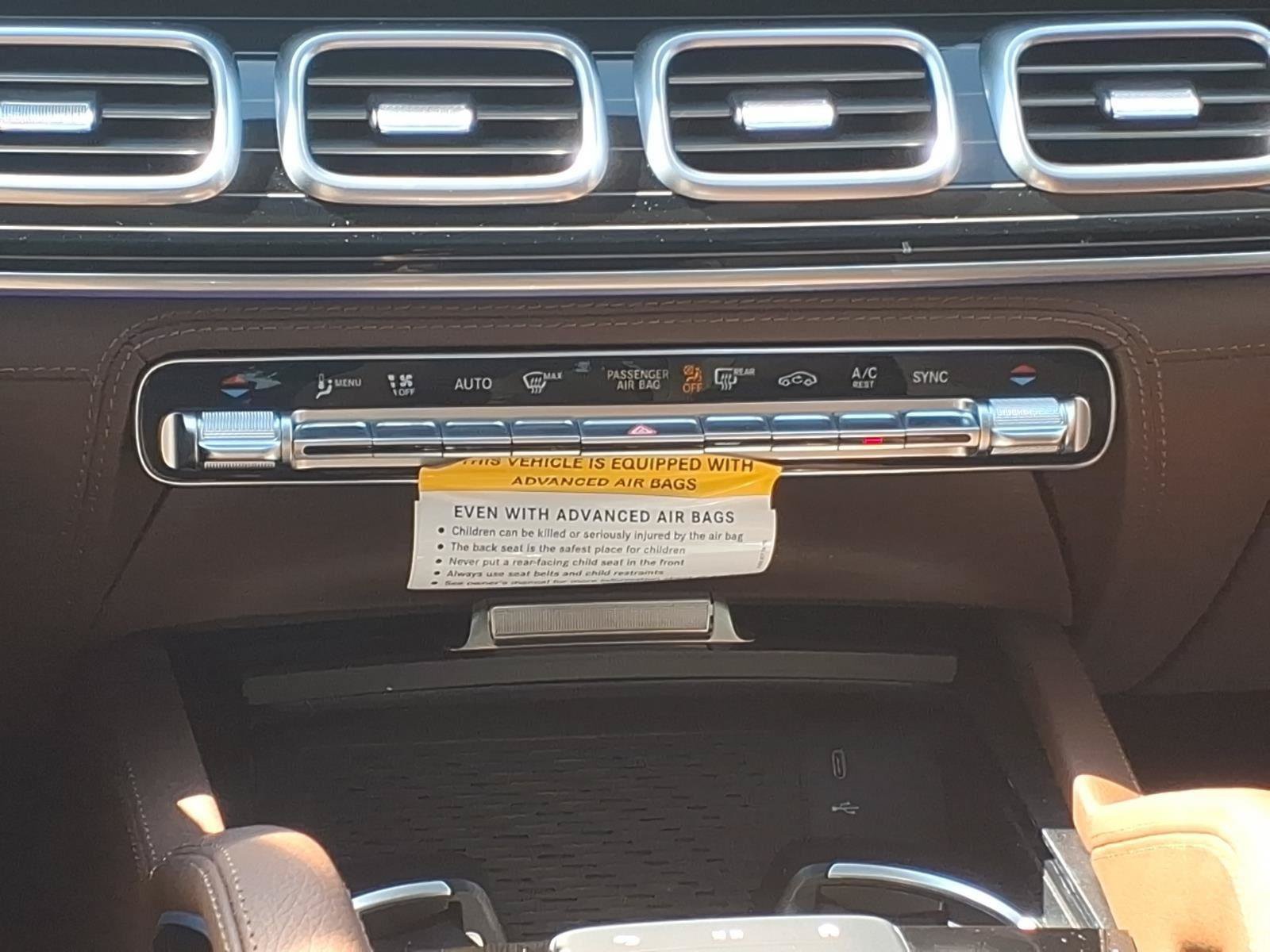 New 2026 Mercedes-Benz GLE 580 4MATIC image 17